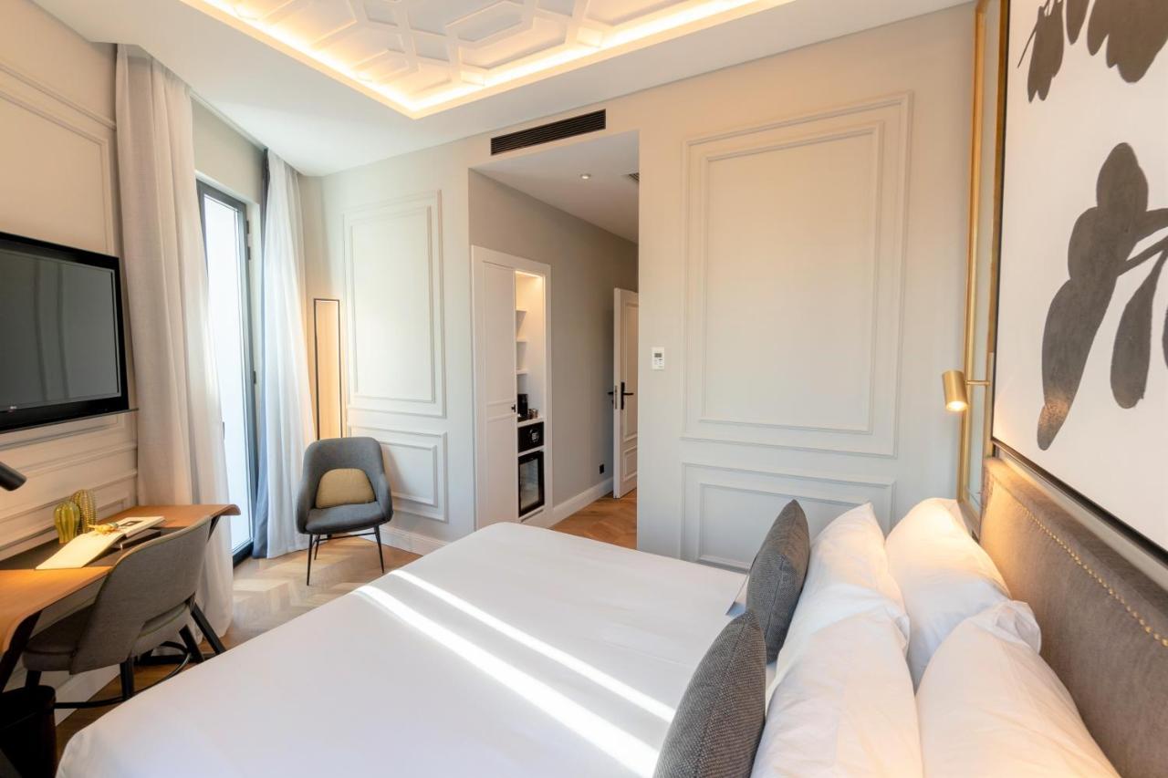 L&H Gran Via Valencia Hotell Exteriör bild